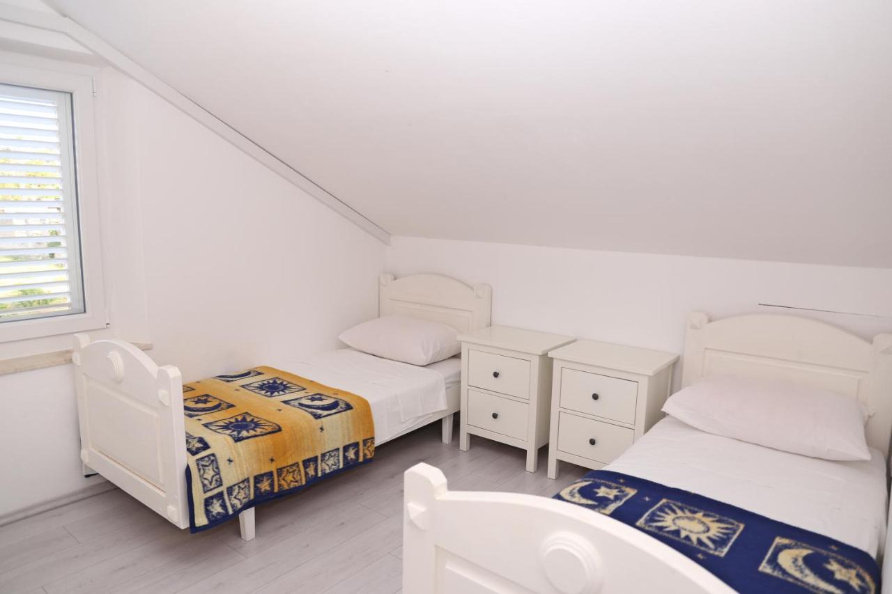 Pansion Marinka-Bire Rooms Lumbarda Kültér fotó
