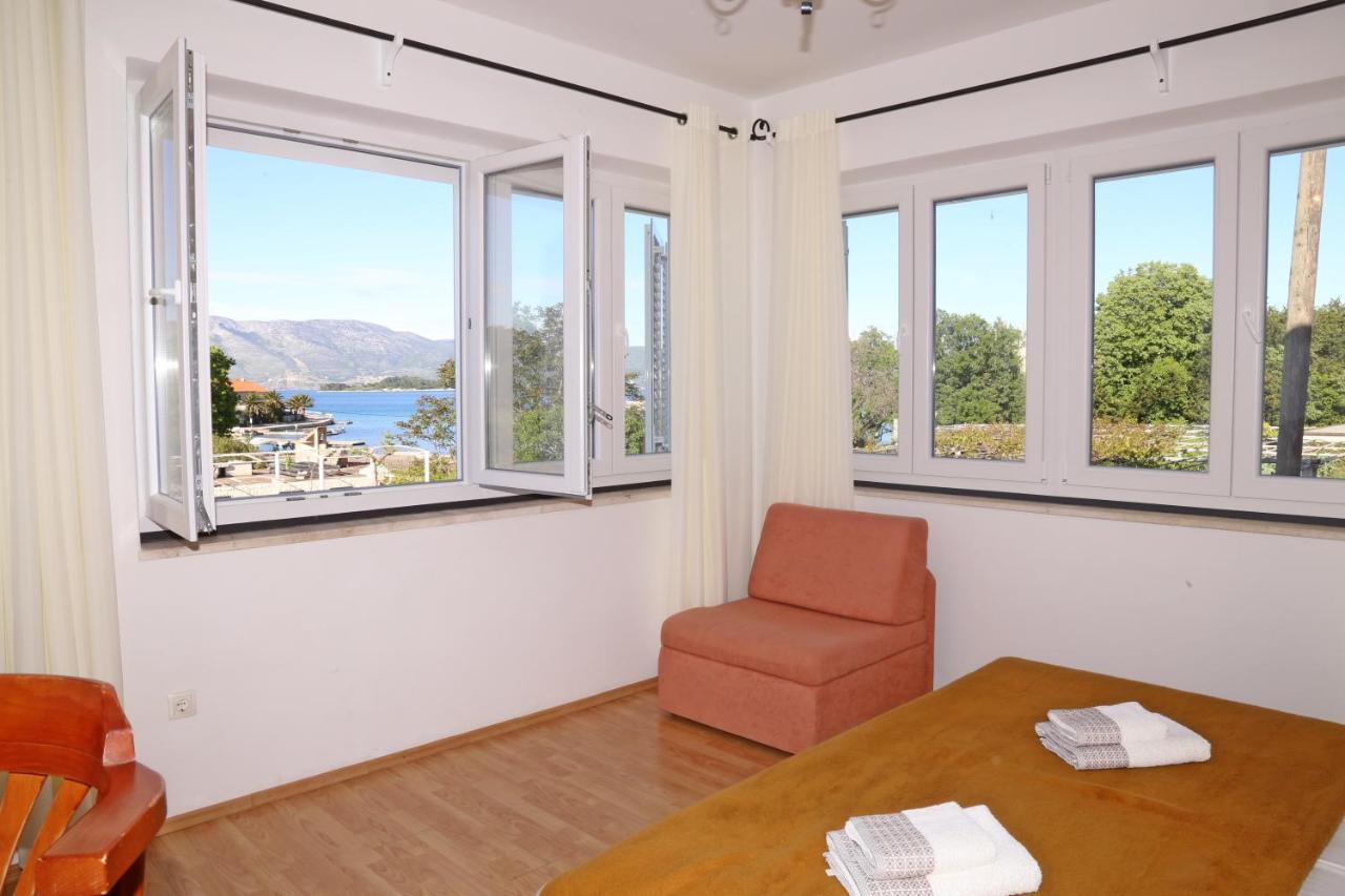Pansion Marinka-Bire Rooms Lumbarda Kültér fotó